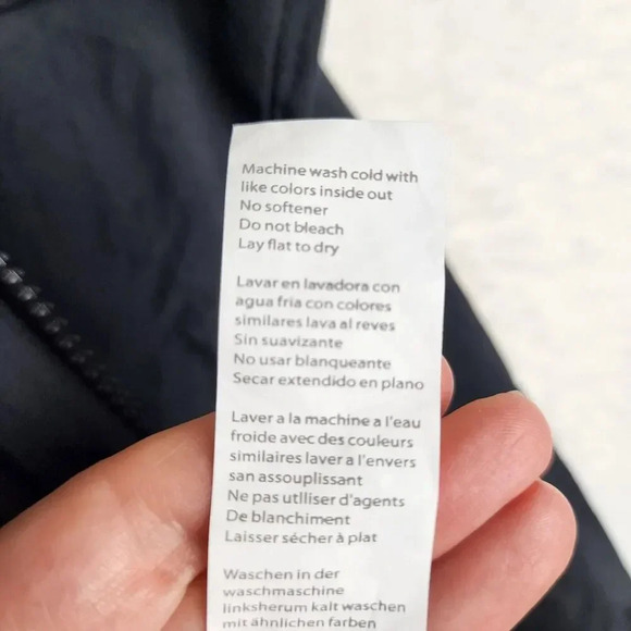 Fabletics Womens Track Jacket Oversized Hood Black Rain Hiking Campin Size Small - Picture 6 of 6